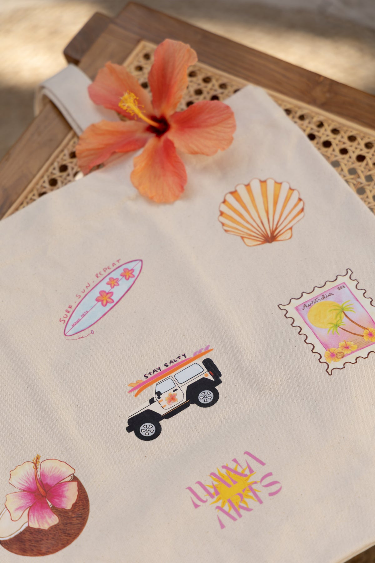 Unique designs tote bags