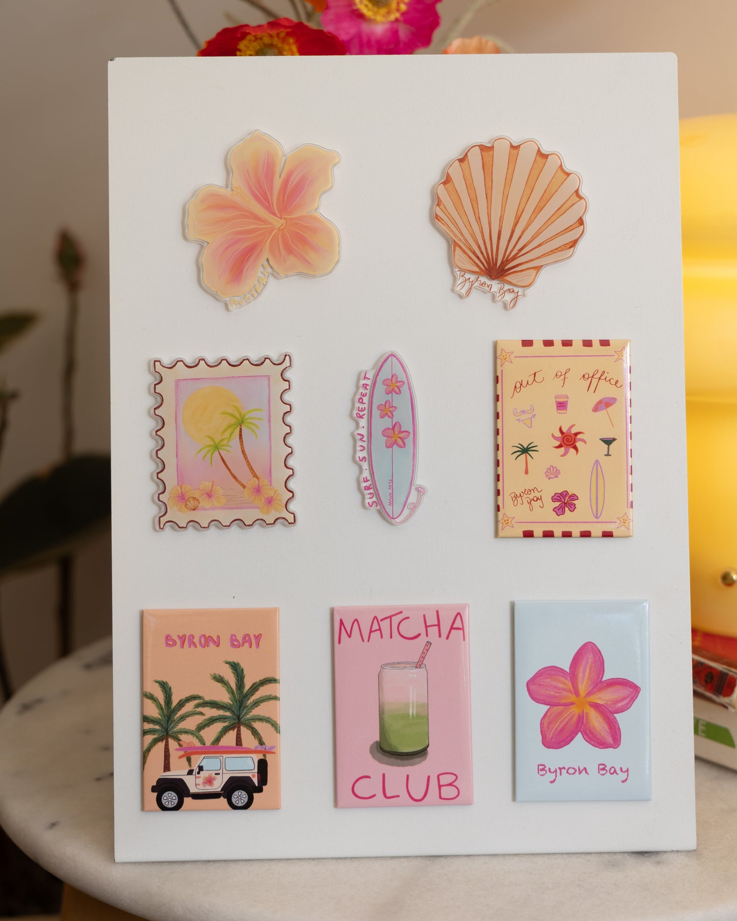 Acrylic shell art magnet